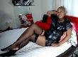 Ich bin ein kahl geschorenes, geiles Ebony-Mädchen, das dir gerne beim Kommen vor der Kamera zusieht. Ich mag es, beobachtet zu werden, während ich vor der Kamera mastur**ere. Ich habe einen sexy Arsch und eine haarige M**chi. Komm zu mir, Baby, lass uns zusammen kommen. Ich werde darauf warten, das