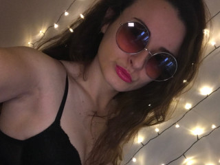 Travel, cars. book, music - Hi there! Looking for a real pro who knows exactly how to treat and pamper You ? Do not look further, You've found Your girl